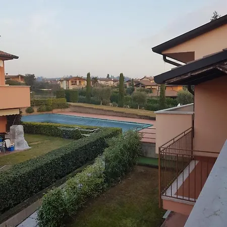 Mahatma View Апартаменты *