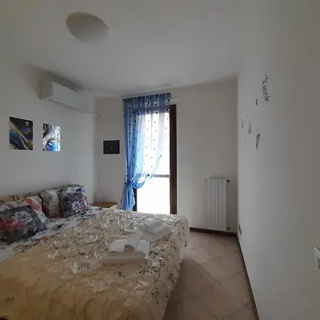 Mahatma View Apartman Lazise